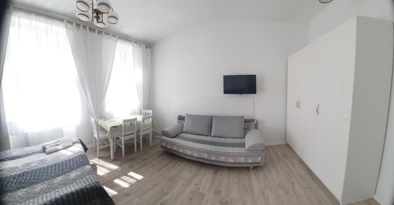 Viator Apartment อุสตกา ภายนอก รูปภาพ